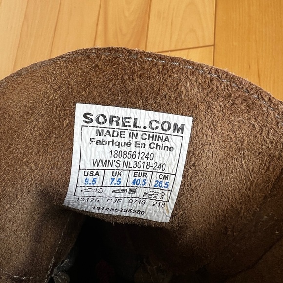 Sorel Joan of Arctic Ash Brown Wedge Boots Size 9.5 - Picture 8 of 8